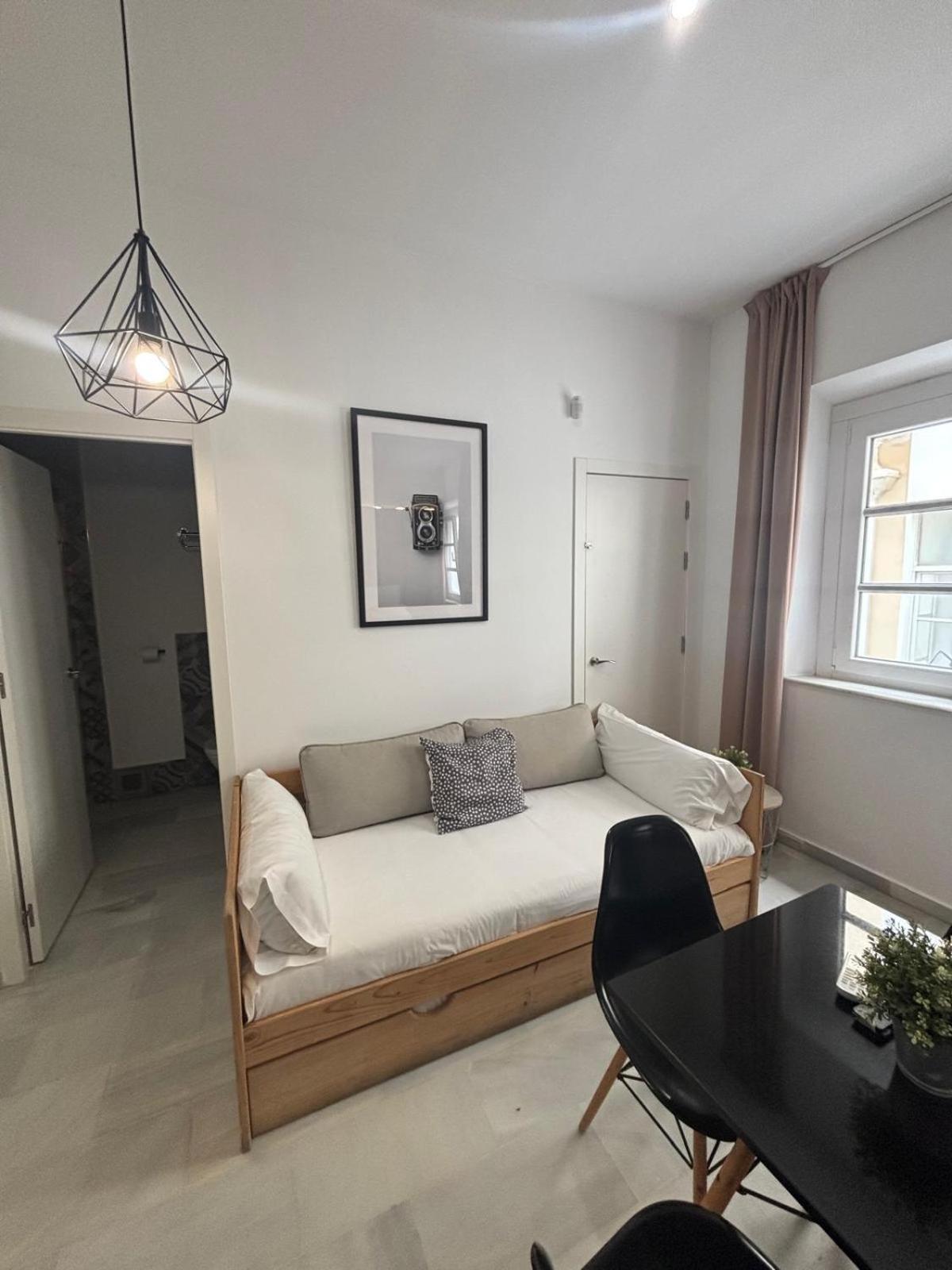 Isa Apartment *